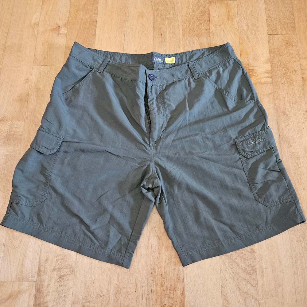 Cabela's Men's Nylon Performance Hiking Cargo Shorts Green Size 38